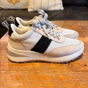 ShuShop Beige and Black Men's Lace-Up Sneakers